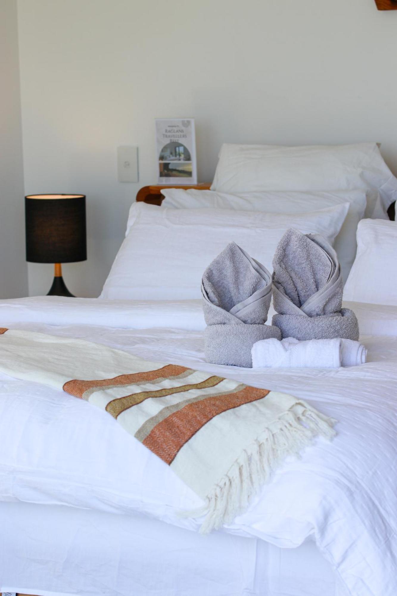 Room At Raglans Travellers Rest Coastal Retreat Exterior photo